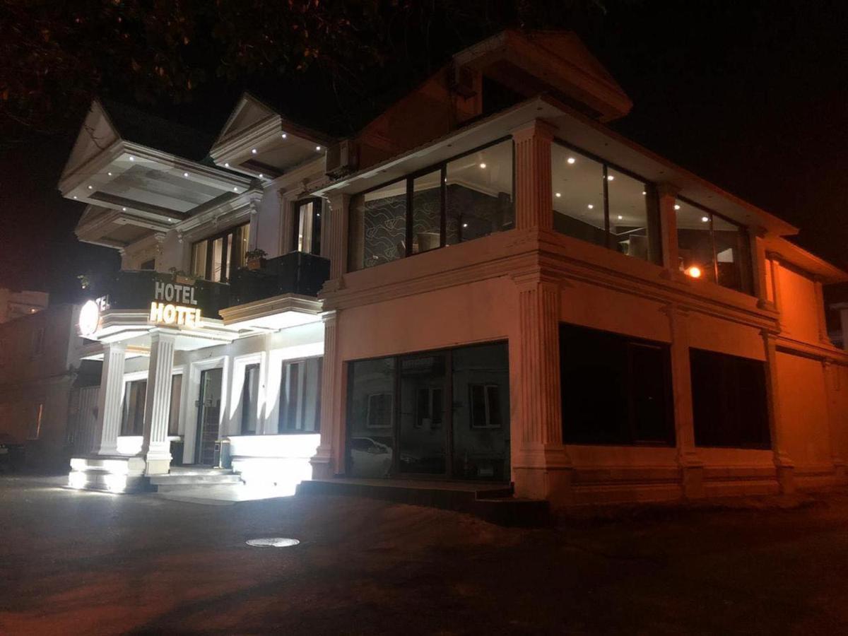 Grand Gmp Hotel Tbilisi Exterior photo